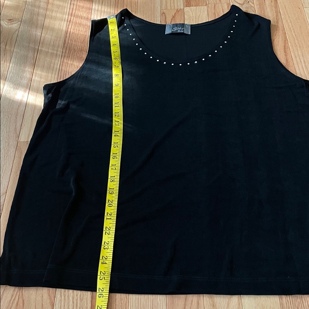 Slinky Brand Top Womens 2X Black Sleeveless Blouse Studded Minimalist Mature - Picture 6 of 9